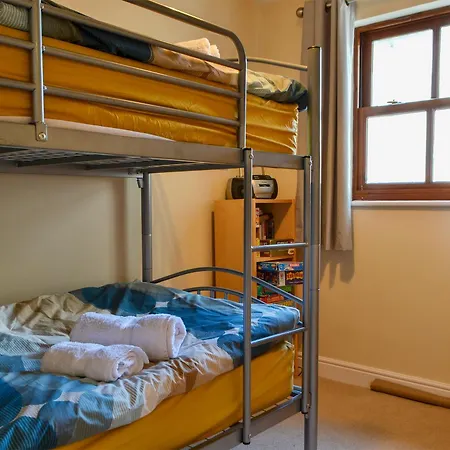 Bleaberry- Hewetson Court *